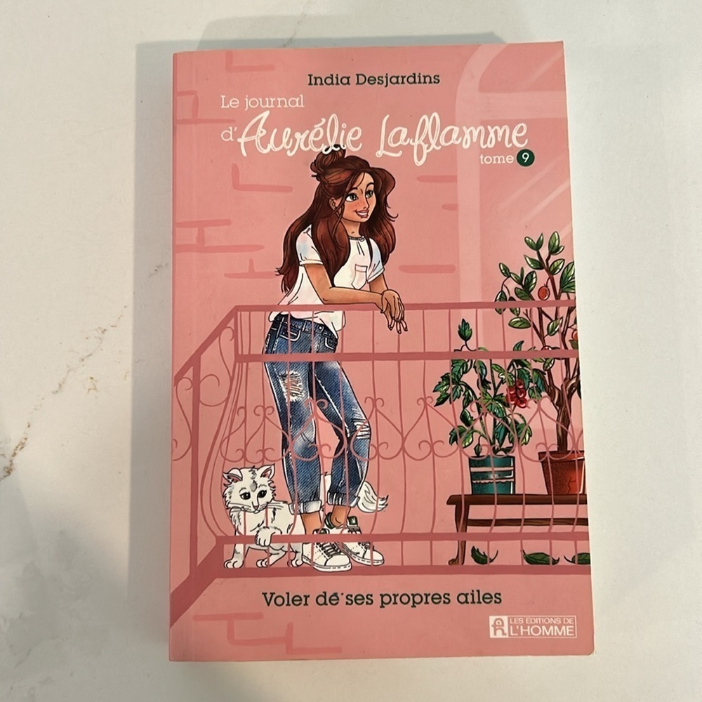 Set of Three Aurélie Laflamme Books Teenage Girls French Livres Français - Picture 4 of 4